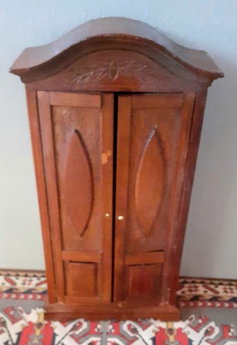 Dielenschrank für puppenstube - dielenschrank,