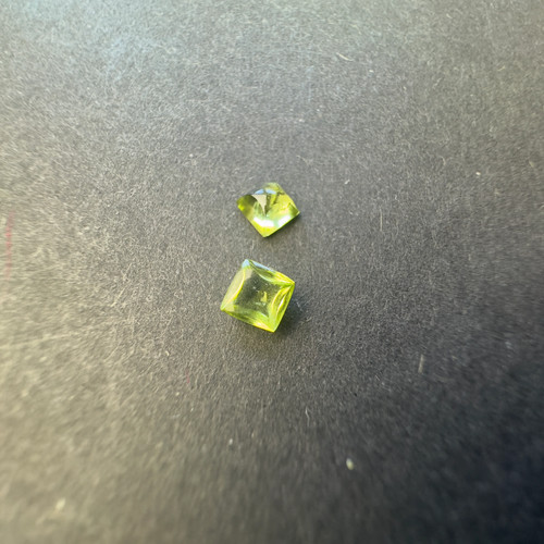 Meadow green peridot square - meadow,