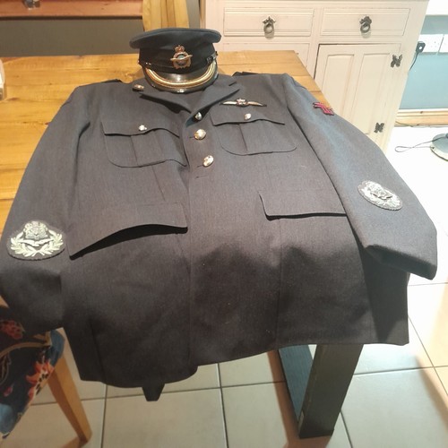 Canadian air force - force, uniform