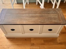 Truhen Sitzbank mit Schubladen. Sehr Praktisch für Kinder Spielsachen Holz ?