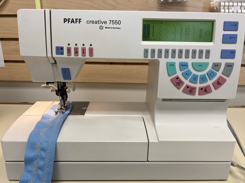 Pfaff creative 7550 - pfaff,