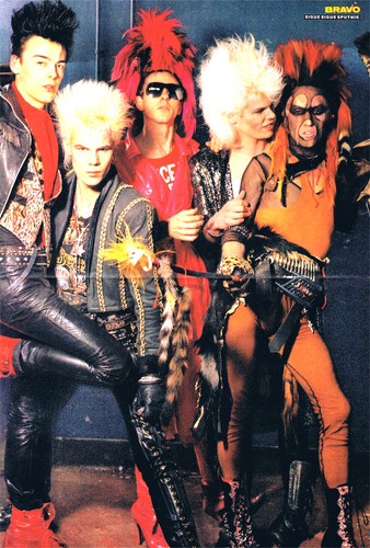 Sigue sputnik band din - sigue,