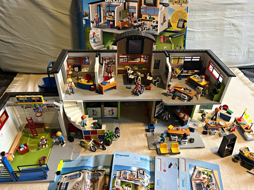Playmobil city life - city, schule