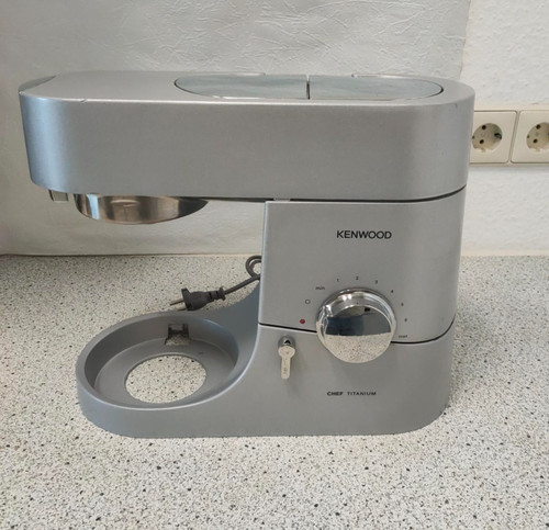 Kenwood chef titanium kmc010 - kenwood,
