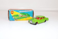 Altes Siku Mercedes 250 grün mit Originalkarton V 309 Modellauto