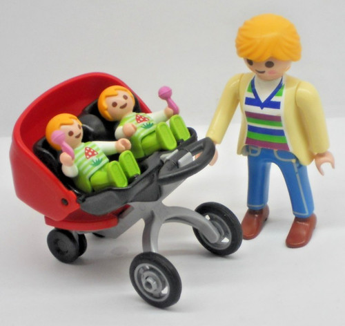 Mama mit zwillingswagen - mama,