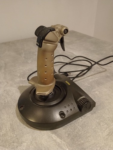 Saitek joystick mit throttle - saitek,