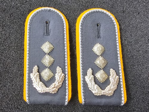 Bundeswehr oberst - bundeswehr,