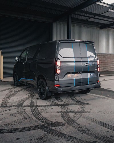 Ford transit custom 2023 - transit,