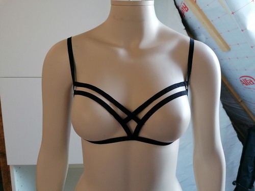 Neue harness gothic - neue,