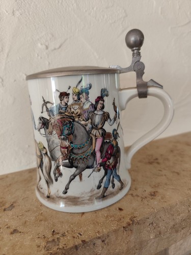 Alter bierkrug mit zinndeckel - alter,