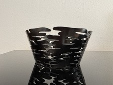 Alessi Schale matte Korbschale aus coloriertem Stahl
