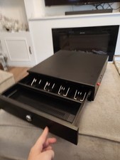 Schwarzes Registrierkassenfach Scheine Münzen ohne Schlüssel, nicht abschließbar 36x34x9cm ohne Schlüssel