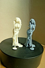 Figur Nachtclub-Sängerin
