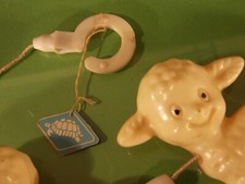 Original "Schildkröt" Celluloid Puppen Lämmchen Kinder/Baby Wagen Kette Sammler