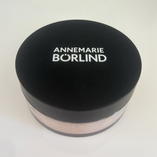 ANNEMARIE BÖRLIND Loser Puder