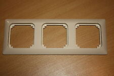 Merten M1 cremeweiß 3-fach Rahmen