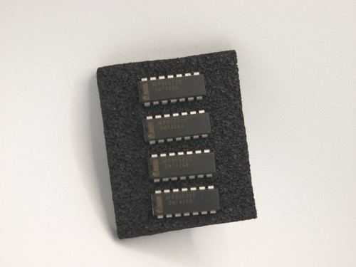 Dm7426n nand gatter fach - nand-gatter, 4-fach