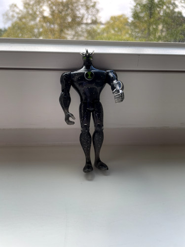 Ben alien figure 10cm - 10,