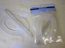 2 Acryl Raffhalter mit 2 Stangen für Gardinen, transparent, oval 17,5 cm, 1x OVP