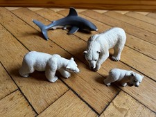 Schleichtiere Krokodil, Eisbär, Panda Bärin, Weißer Hai, Seehund u. Vogelspinne 