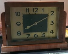 Art Deco Tisch Uhr/ Büffet/ Regal/Aufsatz