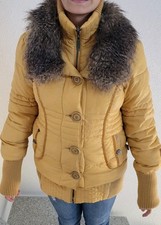 Khujo - trendige senffarbene