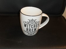 1 Kaffeetasse weiß schwarzer