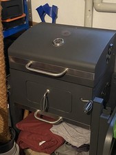 Pavlof Charcoal Barbecue