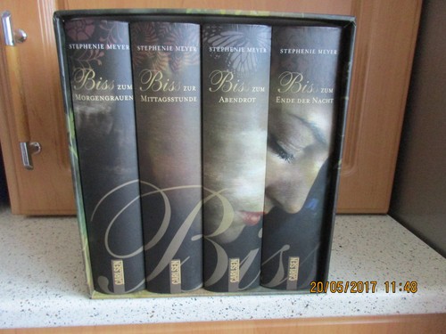 Stephenie meyer twilight - meyer:, "twilight"