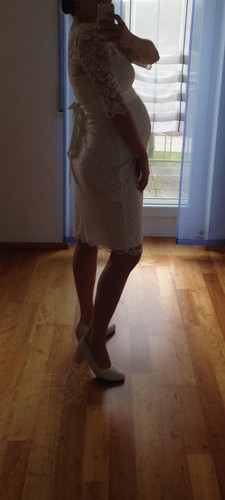 Umstandsbrautkleid
