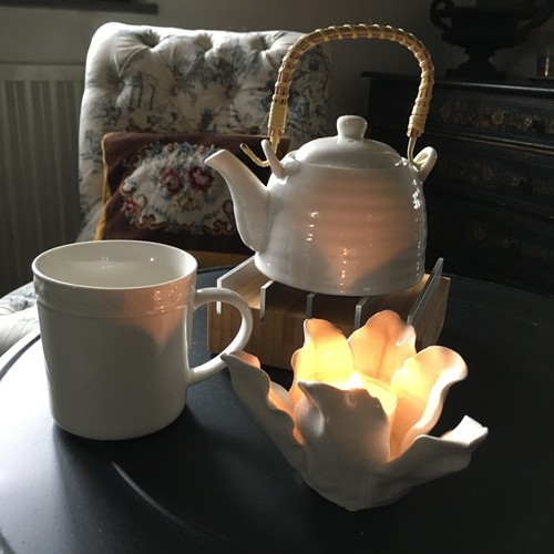 Teekanne mit stövchen - teekanne,