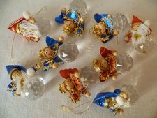 Älterer Christbaumschmuck - Retro Wichtel und Engel auf Glaskugel  Handarbeit