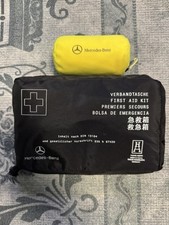 Mercedes Benz Verbandskasten &