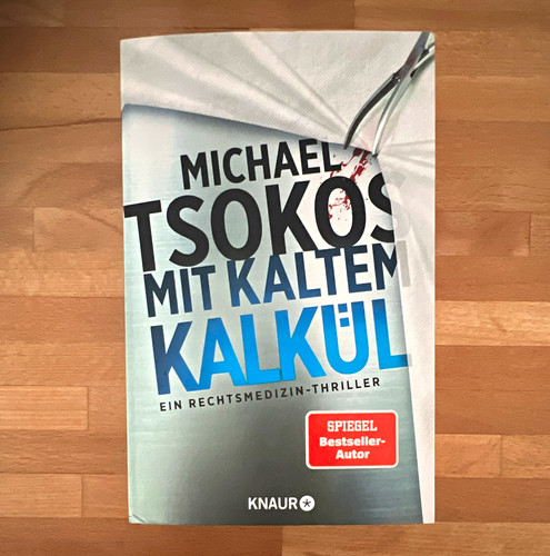 Mit kaltem kalkül - mit, –