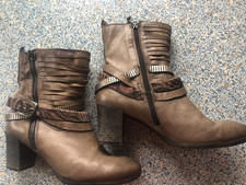 Mjus Stiefelette braun -