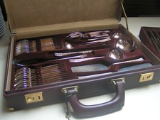 81 Teile Besteck 100