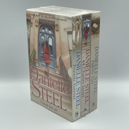 Danielle steel books - x,