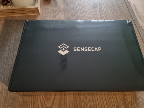 Sensecap indoor gateway - m1,