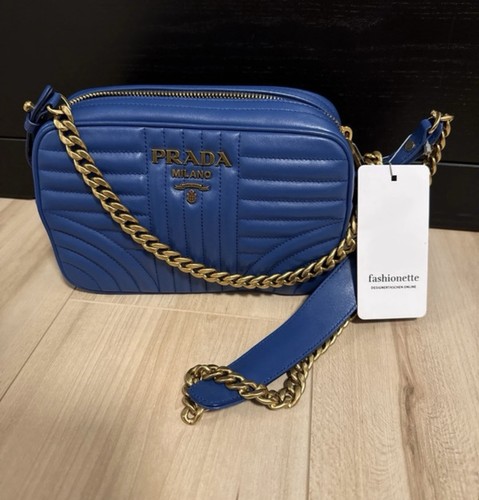 Prada diagramme camera bag - camera,