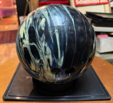 ? Ebonite "Maxim" Bowlingkugel – Komplettset mit Tasche & Zubehör ?