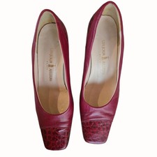 Un Jour Ailleurs Red Shoes