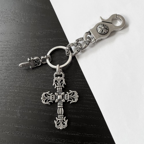 Chrome hearts style keychain - chrome,