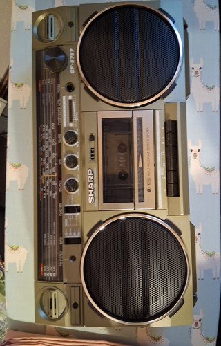 Sharp 5757hb boombox - boombox, gold