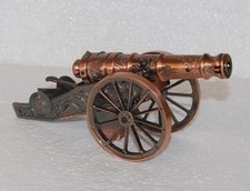 Feuerzeug Kanone Kanonen