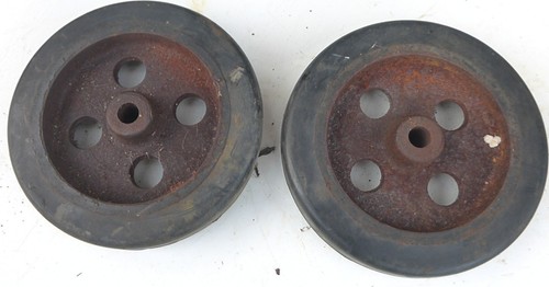 Altes eisenrad rolle - altes,