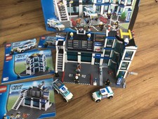 LEGO CITY: Police Station