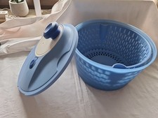 Tupperware Salat Karussell