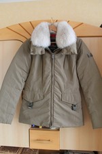 Daunenjacke der Marke Penterey Größe 42 (ital.), 36 ( D ), grün mit Echtpelz