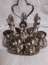 Menage 6 Eierbecher 6 Löffel